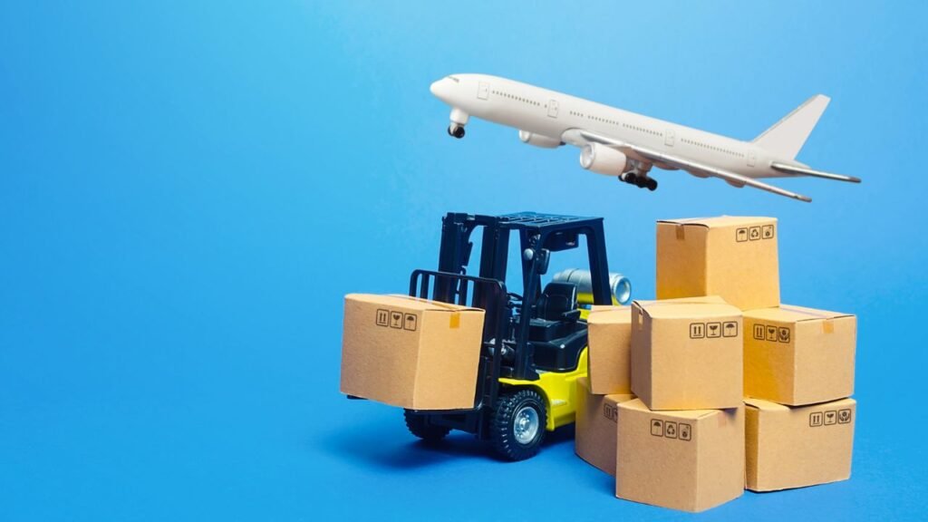 LTL Freight: Meaning, Definition, and Examples 5 How Does LTL Work?