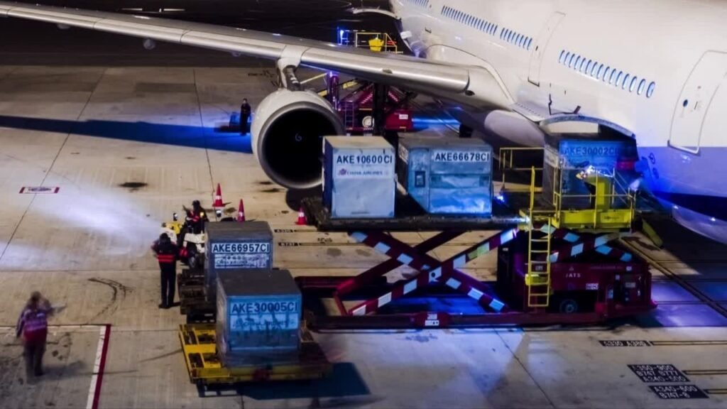 معنى CBM في الشحن: الحساب والمتوسط والأمثلة والمزيد 7 مثال على الشحن الجوي أو حساب الشحن الجوي باستخدام CBM