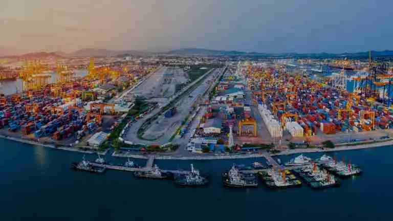Definição de Freight Forwarding e Significado de Freight Forwarders